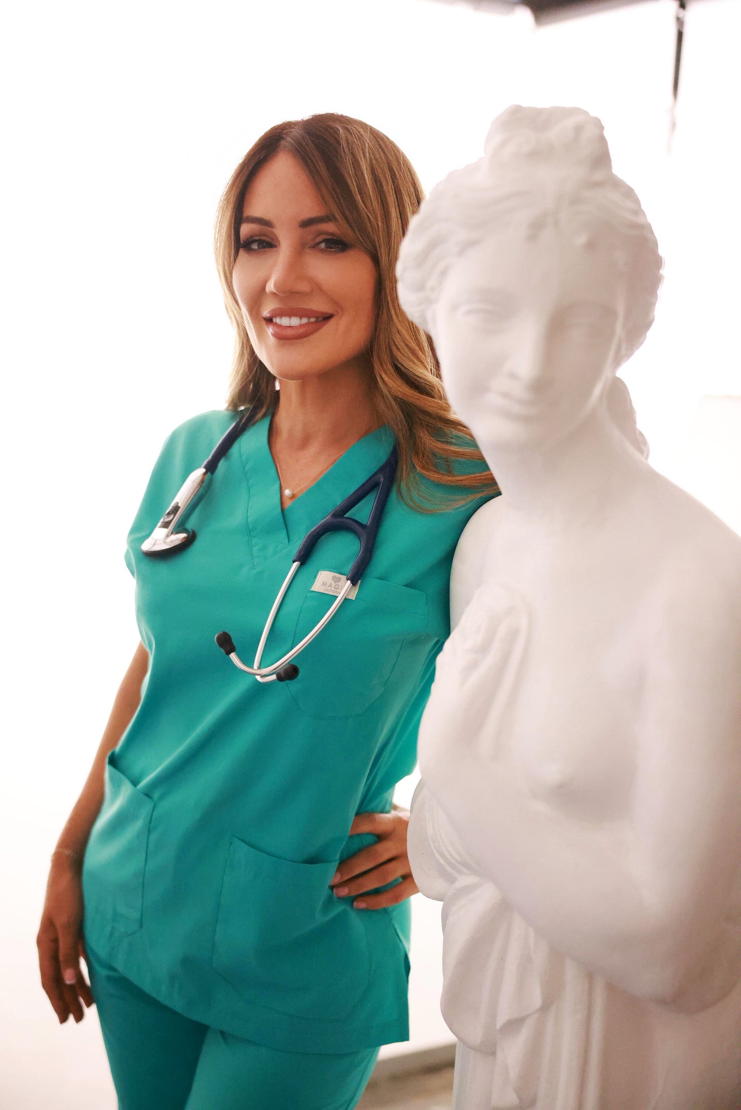 Najpopularnije i najkvalitetnije medicinske uniforme i uniforme za salone na Balkanu (u Srbiji , Bosni i Hercegovini i Republici Srpskoj, Crnoj Gori,Hrvatskoj i Makedoniji) I u Evropi.