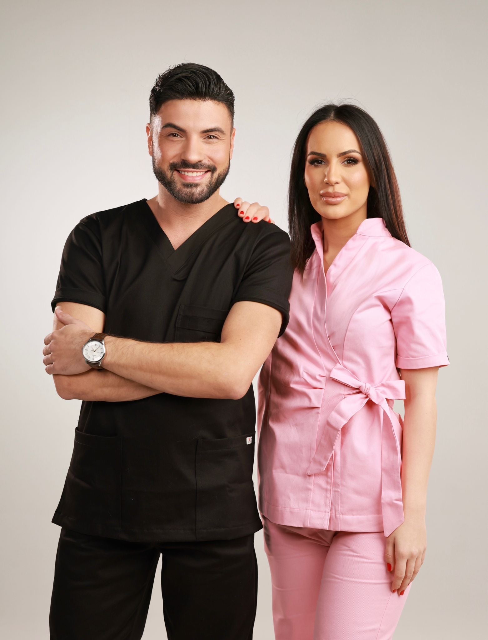 Najpopularnije i najkvalitetnije medicinske  uniforme i uniforme za salone na Balkanu (u  Srbiji , Bosni i Hercegovini i Republici Srpskoj, Crnoj Gori,Hrvatskoj i Makedoniji) I u Evropi.